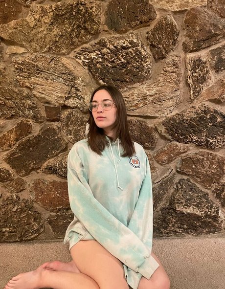 lillylovespenisland nude onlyfans