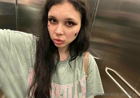 alice wood vip onlyfans leak porn