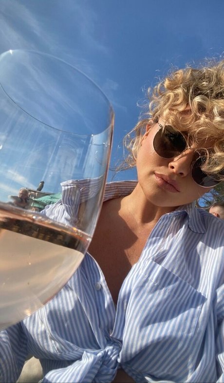 Emily Atack free onlyfans