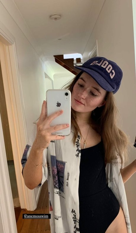 Kaitlyn Dever only fans leaked