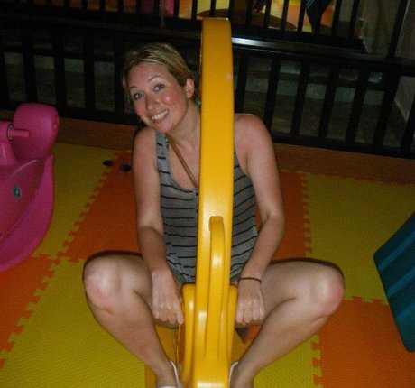 Sarah Cruddas tits onlyfans