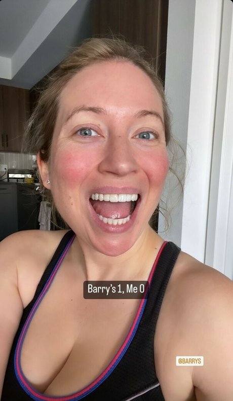 Sarah Cruddas leaked onlyfans