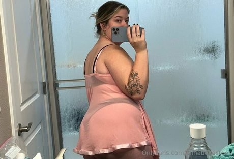 annabellestoes onlyfans sextape