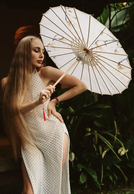 emilia tt onlyfans free