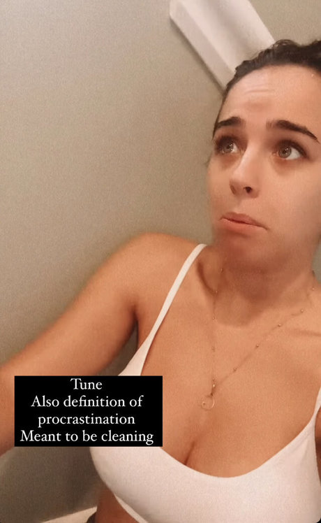 Georgia May Foote onlyfans leaks xxx