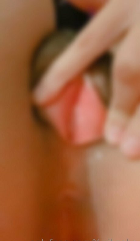 yurileahn onlyfans leaked pics