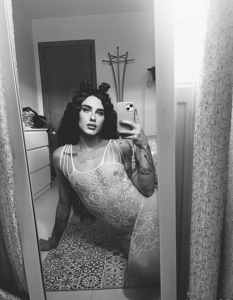 paulamnr23 onlyfans archives