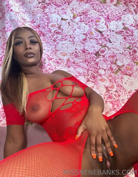 godknowsimbroke only fans nude