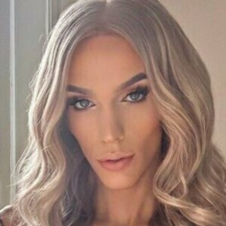 aparisi ts onlyfans desnuda