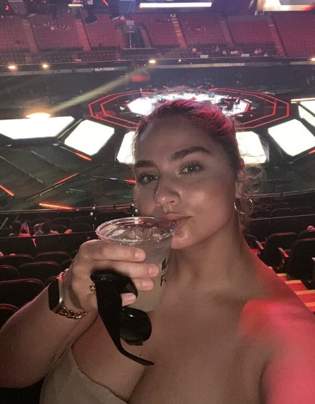 Elisabeth Marchini onlyfans leaked nudes