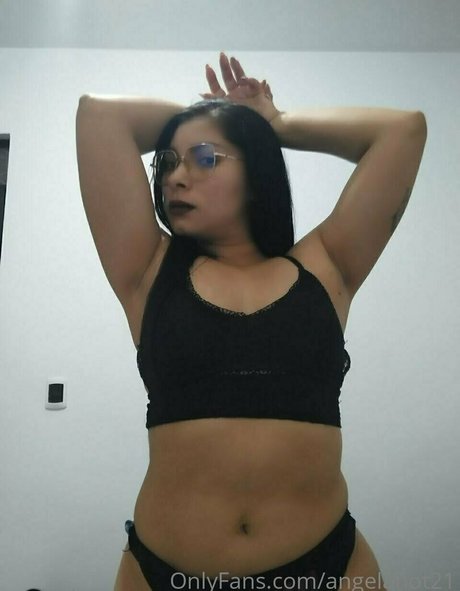 no ppv trans onlyfans beautiful xxx self-portrait