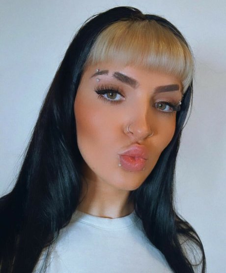 Steph De Lander only fans leaks