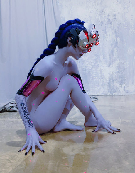 glasses onlyfans art nude snapshot