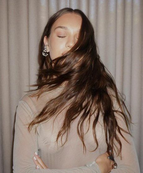 Maddie Ziegler leak onlyfans porn