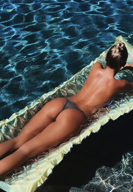 Maddie Francesca sexy onlyfans