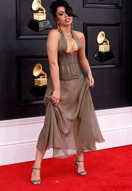 Kali Uchis onlyfans naked pics