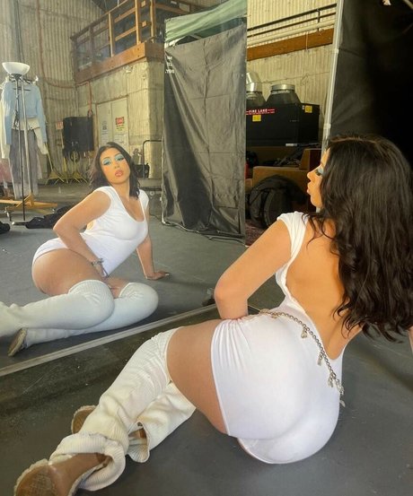 Kali Uchis nude onlyfans leaks