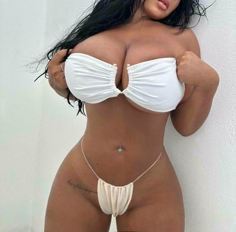 brunettebabiii naked onlyfans leaked