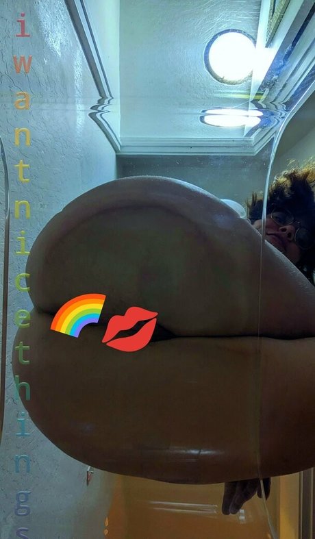 iwantnicethings onlyfans leaked