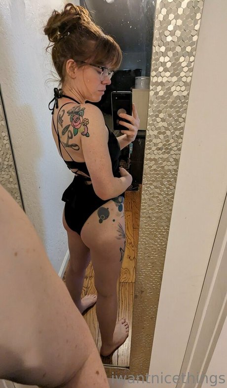 iwantnicethings onlyfans content leaked