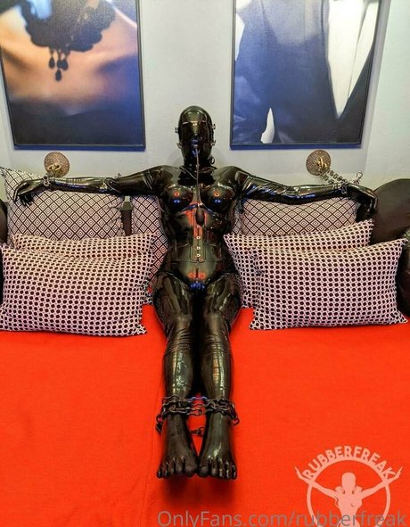 rubberfreak onlyfans nudes leak