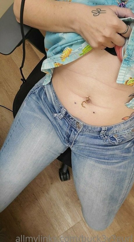 buck3y3gurl leaks only fans