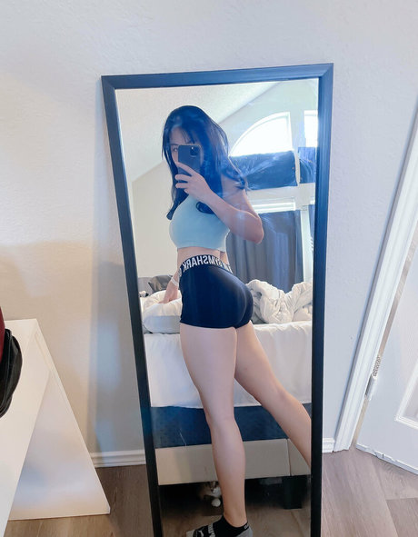 yooniefree leaked naked onlyfans