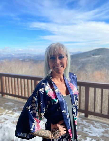 taylorraz onlyfans pics