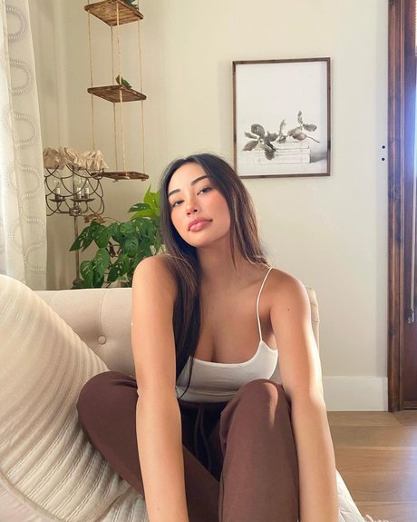 Ellerie Marie onlyfans nude leaks