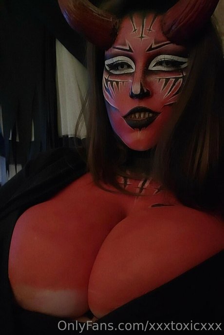 xxxtoxicxxx nude porn onlyfans