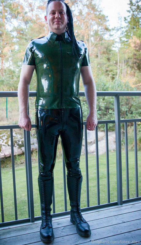 latex alien onlyfans xxx