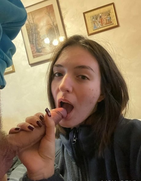 crissyworld0k nude leak onlyfans