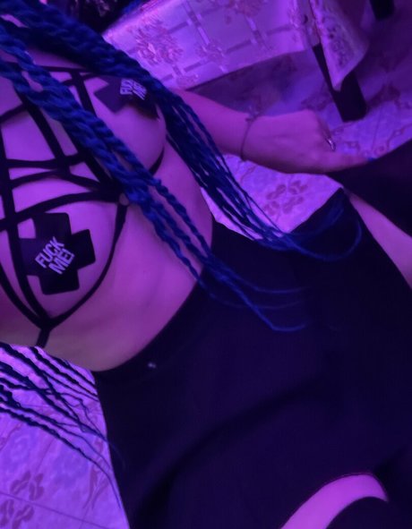 vikyscreaming onlyfans leaks naked