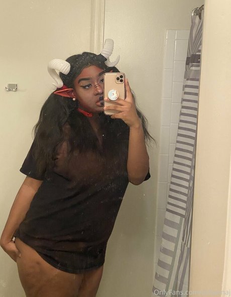 artbyash onlyfans nudes