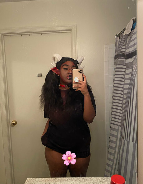 artbyash sexy onlyfans