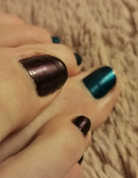 frenchmoon69 strip onlyfans