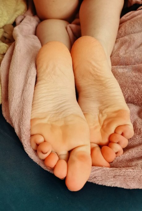 frenchmoon69 onlyfans porno