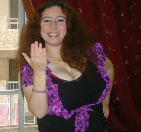 Nona Sokolova onlyfans leaked pics