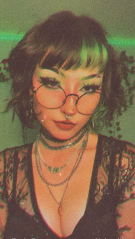 cryptidcaitlin onlyfans sex leaked