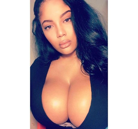 Gabrielle Logan onlyfans content type