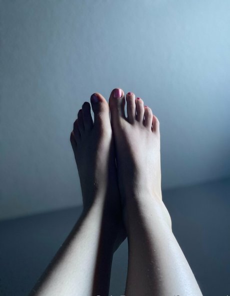 feet guurl onlyfans hot