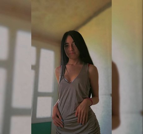 alymaria18 free only fans