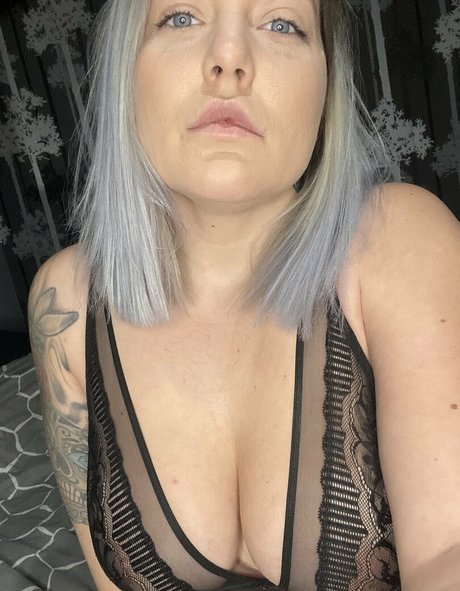 ellitelli hot onlyfans