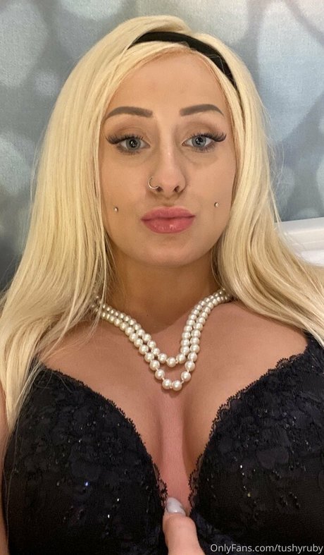 rubydaily onlyfans strip