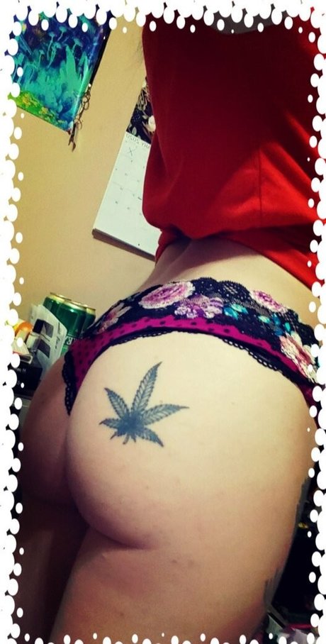 kaylaboo21 onlyfans pictures