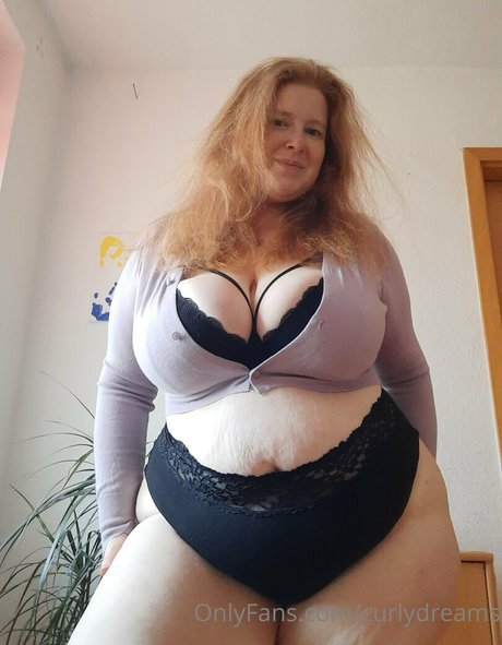 curlydreams onlyfans leaked xxx