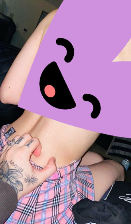 Abbie Haggar onlyfans nude pictures