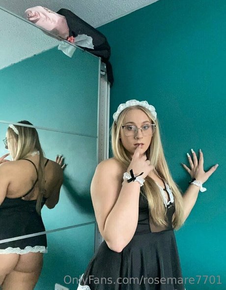 rosemare7701 onlyfans picture