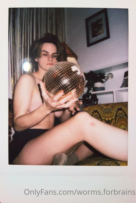 worms forbrains nude porn onlyfans