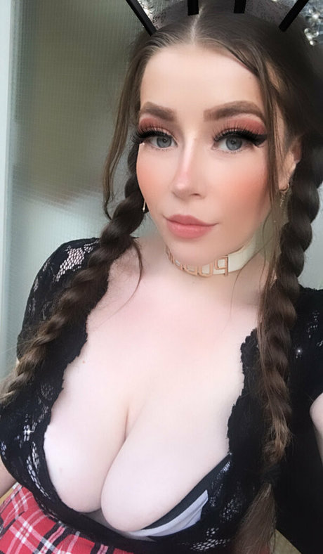 ameliaskye onlyfans striptease